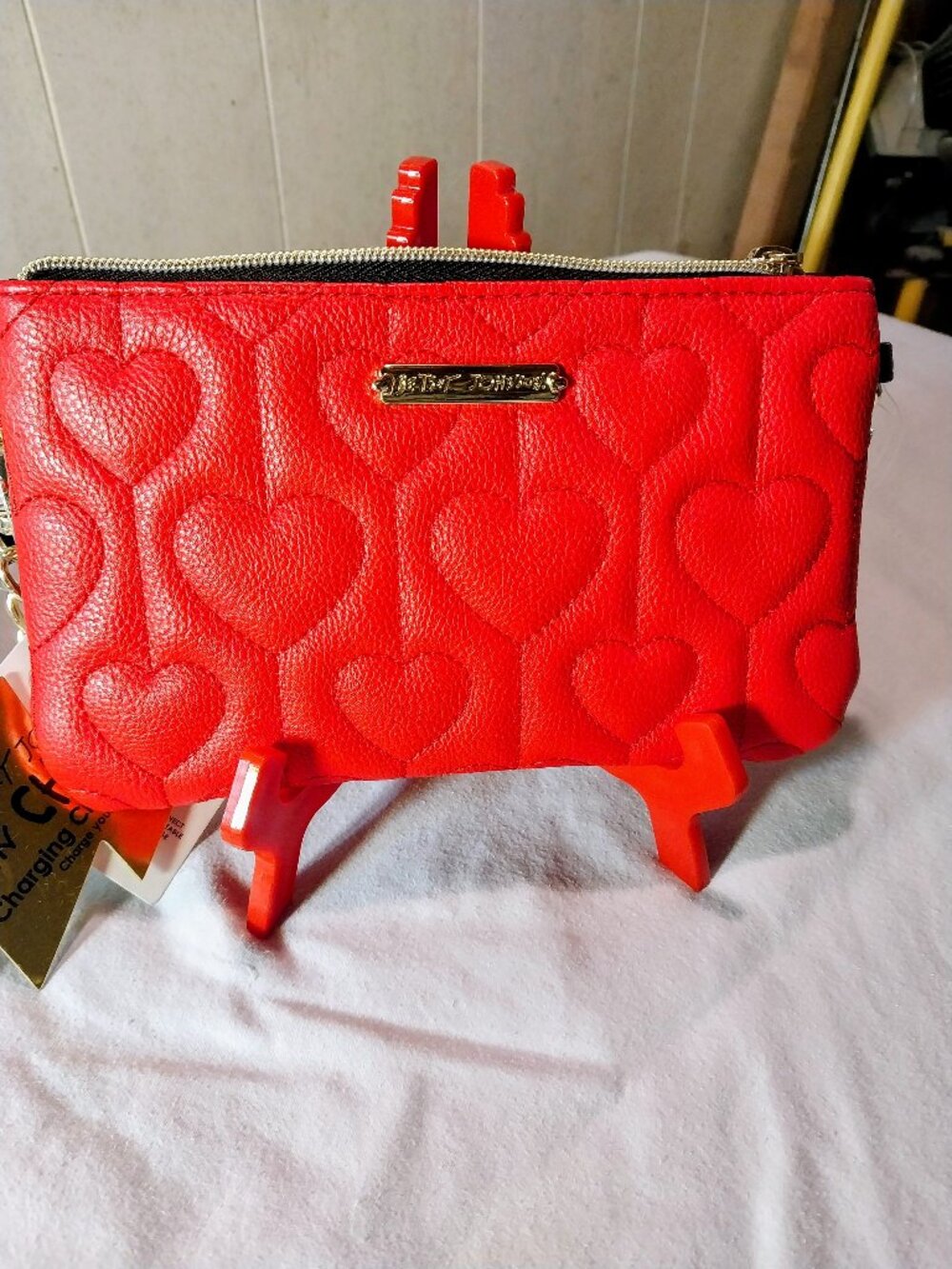 NWT Betsey Johnson Charging Crossbody Wristlet